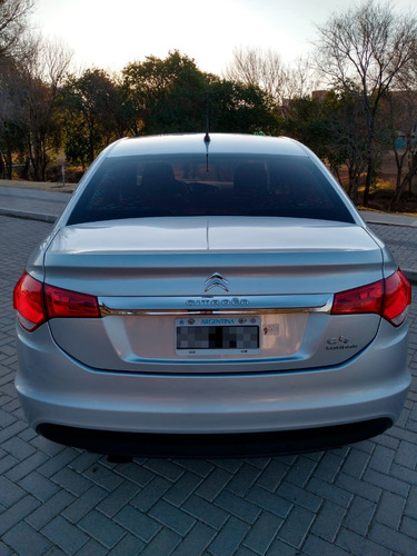 Imagen 7 de 11 de Citroen C4 Lounge Hdi Tendance 2015