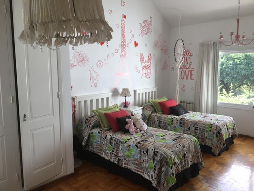 Imagen 16 de 20 de Casa En Venta B° La Reserva. 3 Dorm. Jardin Parquizacion. Lote Central.