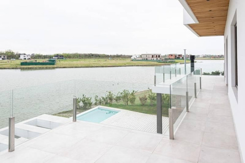 Imagen 5 de 30 de Excelente Casa En Venta En Lagos Del Golf - Nordelta