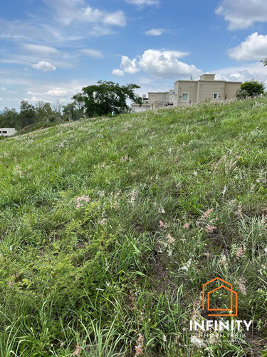 Terreno En Praderas De San Lorenzo