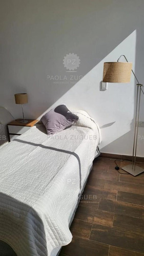 Casa Dúplex En Venta En Dolores, Costa Atlántica, Buenos Aires