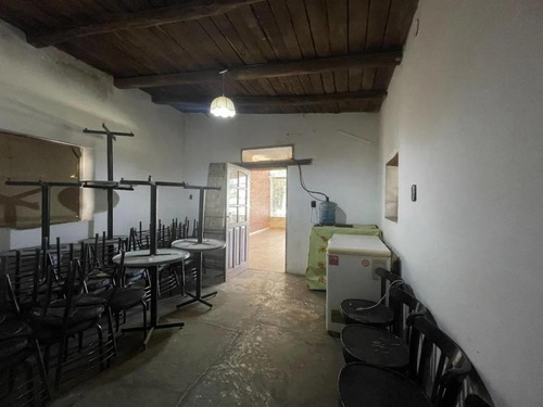 Complejo De Viviendas En Venta - 2 Casas - 2.335mts2 - San Rafael