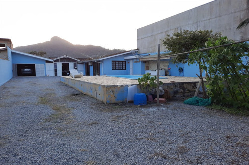 Imagem 1 de 19 de Casa - Residencial - 929655