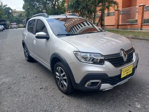 Renault Stepway 1.6 Intens