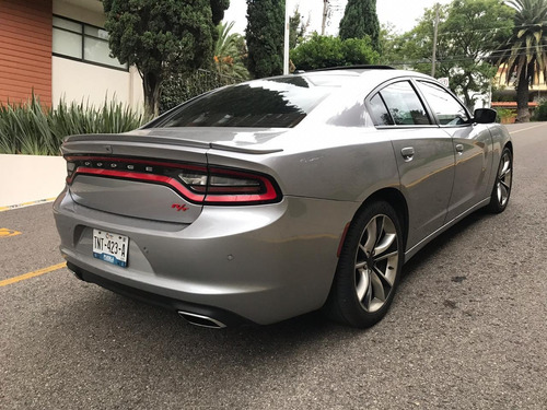 Imagen 4 de 11 de Dodge Charger 2015 5.7 R-t Mt