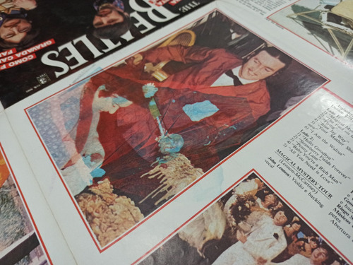 Revista Pôster The Beatles Som Três 2 (Usado)
