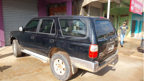 Toyota SW4 3.0 5p