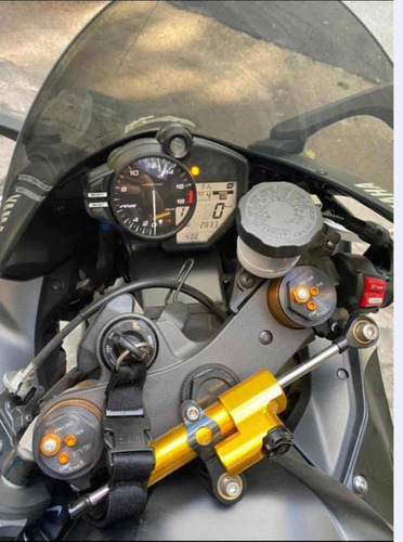 Yamaha Yzf R6