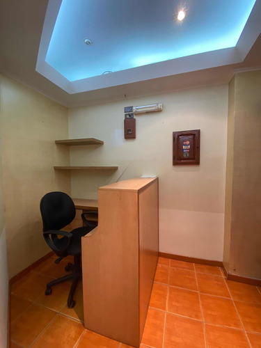 Imagen 2 de 9 de Consultorio Médico