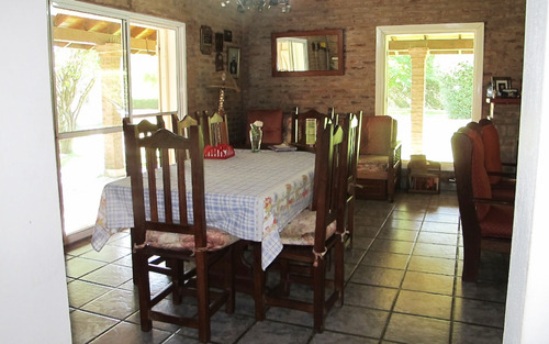 Casaquinta Chalet Tradicional En Dos Plantas En Venta