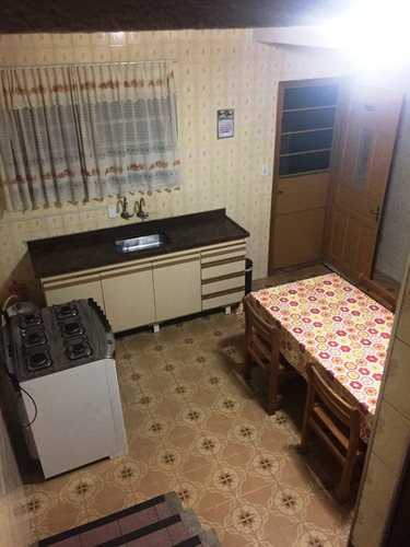 Imagem 5 de 11 de Casa C/4 Dorms,salas,3 Banheiros,1 Escritório,jardim,2vagas
