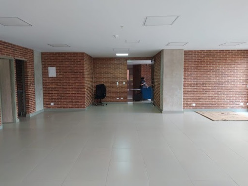 Imagen 13 de 13 de Oficinas En Arriendo Castropol 473-9498