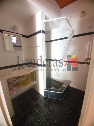Casa 2 Amb. Sobre Lote Propio De 10 X 40