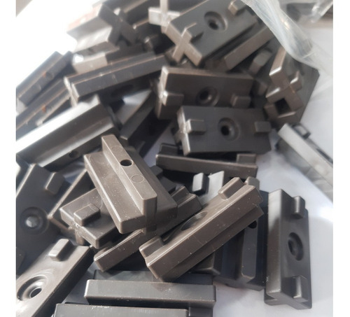 Sujetadores Plásticos Para Deck De Pvc-wpc Madera Sintética.