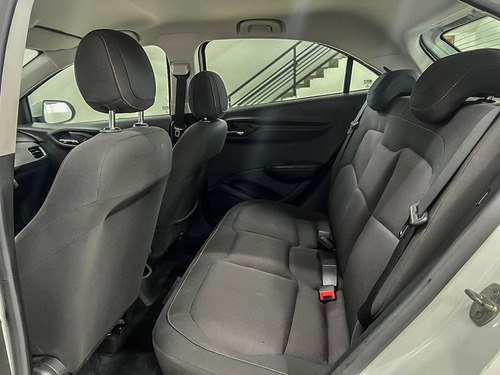 Chevrolet Onix HATCH LTZ 1.4 8V FlexPower 5p Aut.