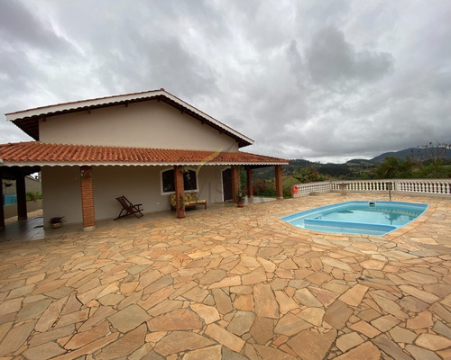 Linda Chácara A Venda, Com Casa De Alto Padrão, Para Lazer Ou Residir Em Piracaia, Vale Do Rio Cachoeira - Ch00043 - 68592605