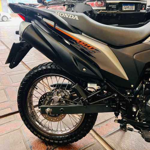 Imagem 4 de 7 de Honda Xre 190 Flex 2020 C/ 2900 Km Único Dono Prata