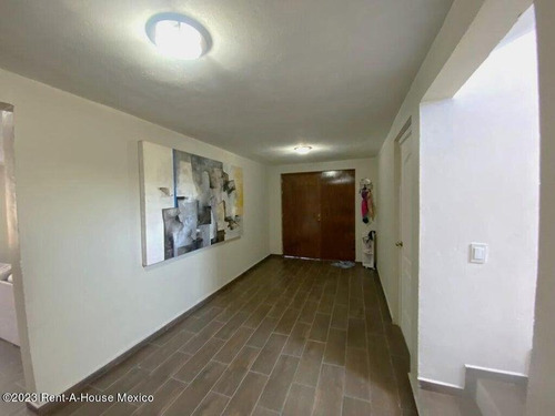 Casa En Venta En Otzolotepec ,villa Cuauhtemoc Gis24-1408