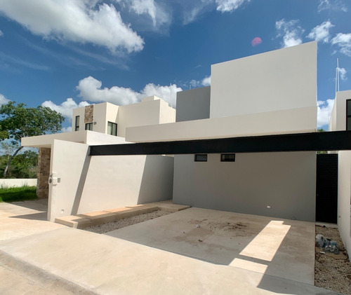 Imagen 4 de 30 de Casa En Privada Zendera, Lote 42. Disfruta De Las Mejores Am