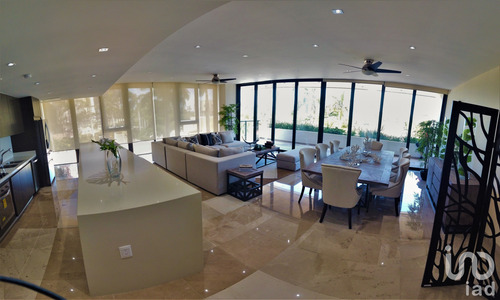 Venta Departamento 3 Ambientes Zona Hotelera