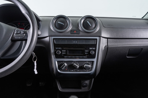 Imagen 12 de 15 de Volkswagen 2015 Gol 1.6 3 P Trend L/13