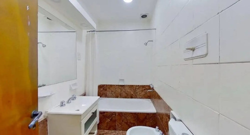 Venta. Ph En Villa Dominico Con Patio Y Parrilla.
