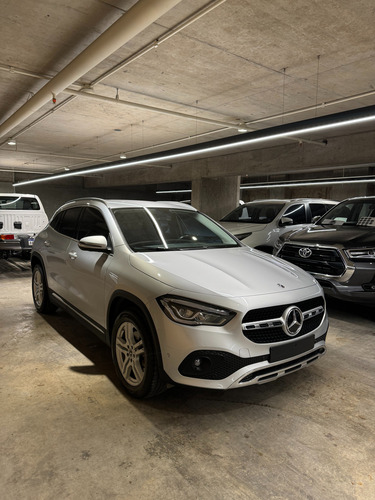 Mercedes-Benz Clase GLA 1.6 Gla200 Urban 156cv