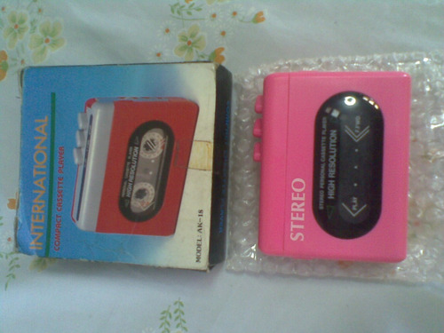 Imagen 1 de 4 de Walkman  Vintage Solo Cassette Sin Audifonos