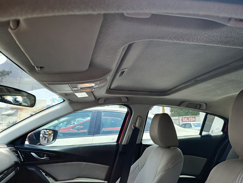 Mazda Mazda 3 2.0 I Touring Mt