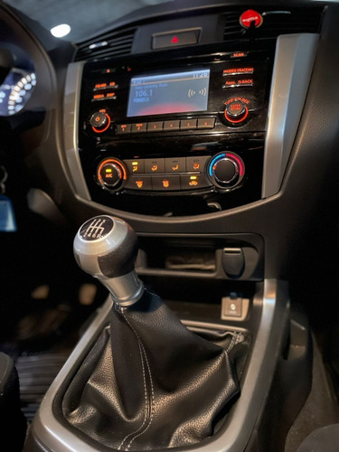 Imagen 13 de 15 de Nissan Np300 Frontier Le 4cil 2.5l Std 2018
