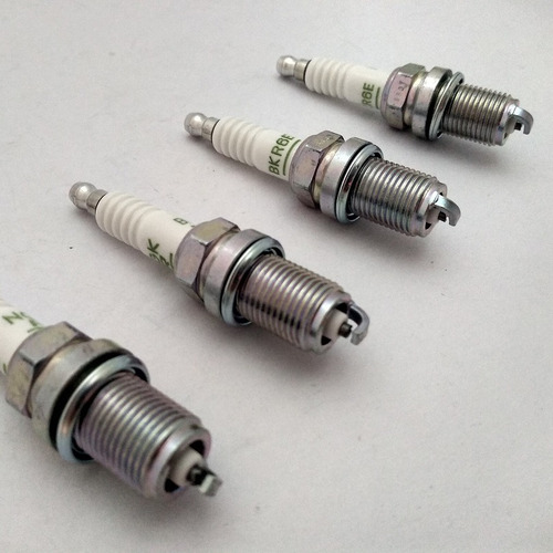 Imagen 6 de 9 de Kit Cables+bujias Ngk Chrysler Neon Stratus 2.0 16v Cuotas
