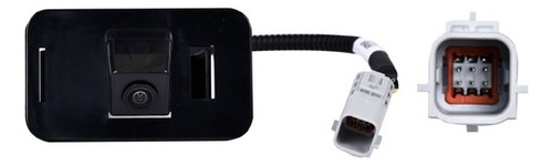 Camara De Reversa Hushan Chevrolet Suburban 15 A 17