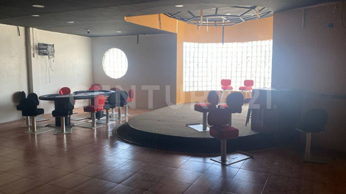 Local En Venta, Centro, Minatitlán, Veracruz.