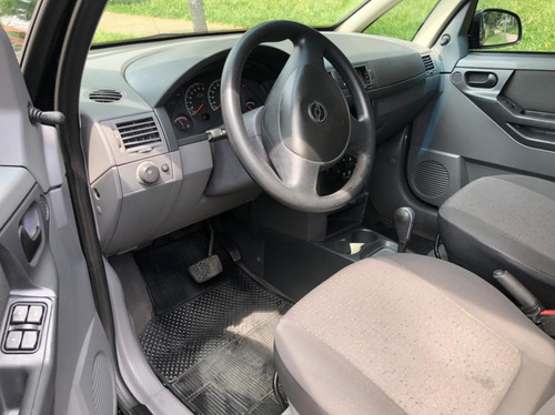 Chevrolet Meriva Expression 1.8 8v Flexpower Easytronic