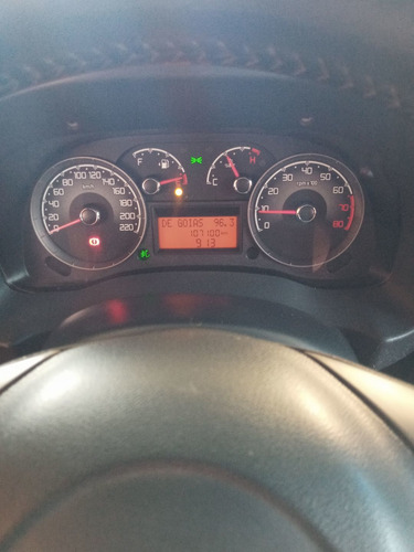 Fiat Doblo 2015 1.8 16v Essence Flex 5p