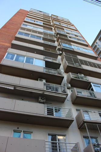 Departamento 3 Ambientes Con Cochera Y Baulera En Av Maipu Florida - Vicente López