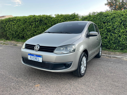 Volkswagen Fox 1.6 Vht I-motion Total Flex 5p