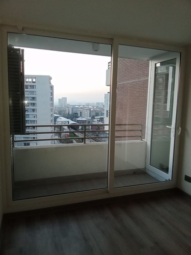 Departamento 1d+1b+e+b Avenida Vicuña Mackenna O