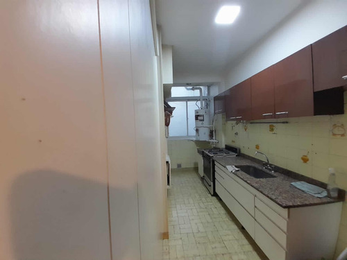 Dueña Alquila Bajas Expensas 80.000. Depto Mejor Zona De Caballito 4 Ambientes A La Calle Muy Luminoso Vista Abierta Expensas Bajas