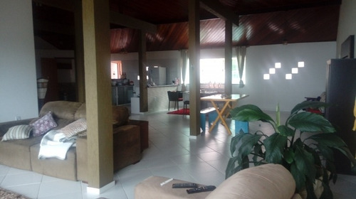 Imagem 14 de 15 de Excelente Casa Com Vista Para A Lagoa !!! - 3213