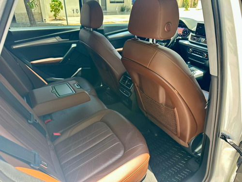 Audi Q5 2.0 L T Select Dsg