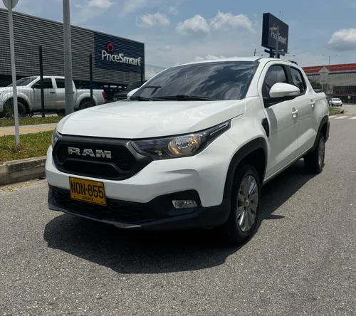 RAM 700 1.4 Big Horn Dc