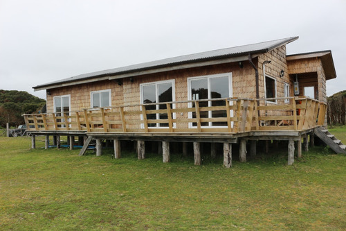 Excelente Casa A Metros De La Playa Y Del Parque Nacional