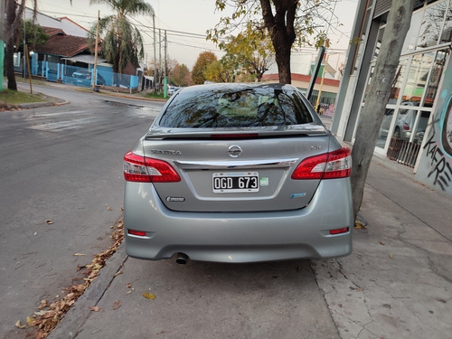 Imagen 4 de 9 de Nissan Sentra 2014 2.0 Exclusive Cvt