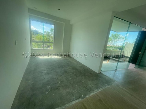 25-3243 Venta Hermoso Apartamento En Conjunto Residencial Nuevo Y Zona Exclusiva De Caracas