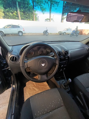 Renault Logan 1.0 16v Expression Hi-flex 4p