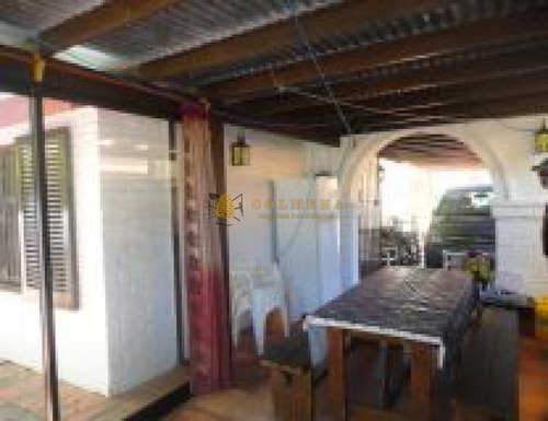 Casa De 3 Dormitorios En La Mansa Muy Cerca De La Playa. Consulte!!!!!!!!!- Ref: 2297