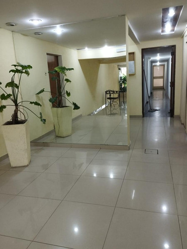 Departamento En Palermo Con Patio Y Balcón