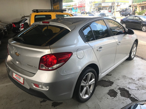 Imagem 4 de 10 de Chevrolet Cruze Lt