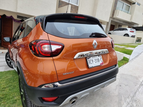 Imagen 4 de 15 de Renault Captur 2.0 Iconic At